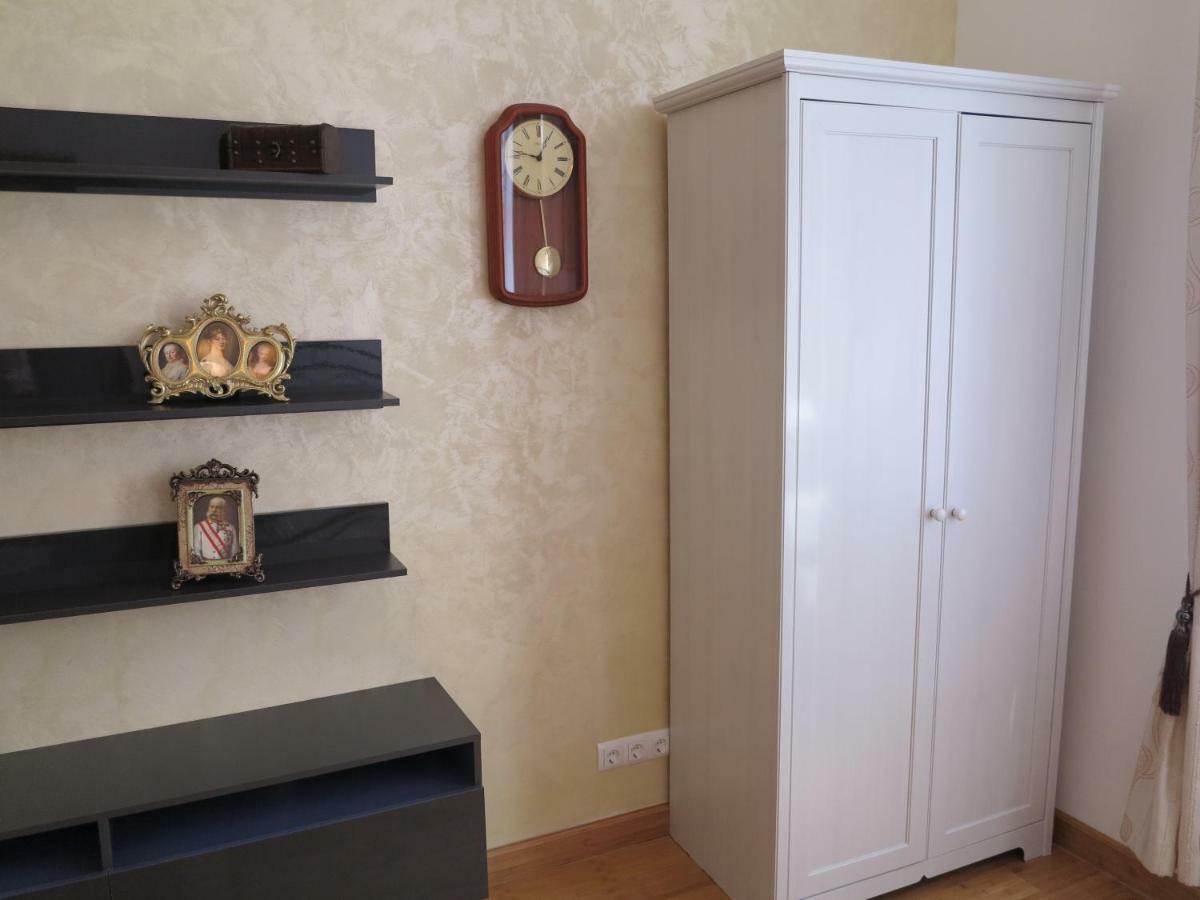 Small Luxury Kapitol Apartment Βιέννη Εξωτερικό φωτογραφία